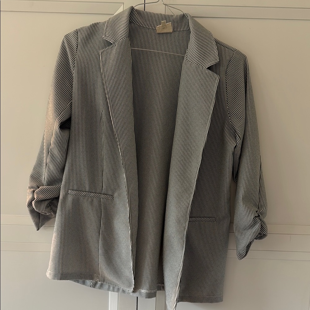 Black and White Blazer Modern Suit Jacket